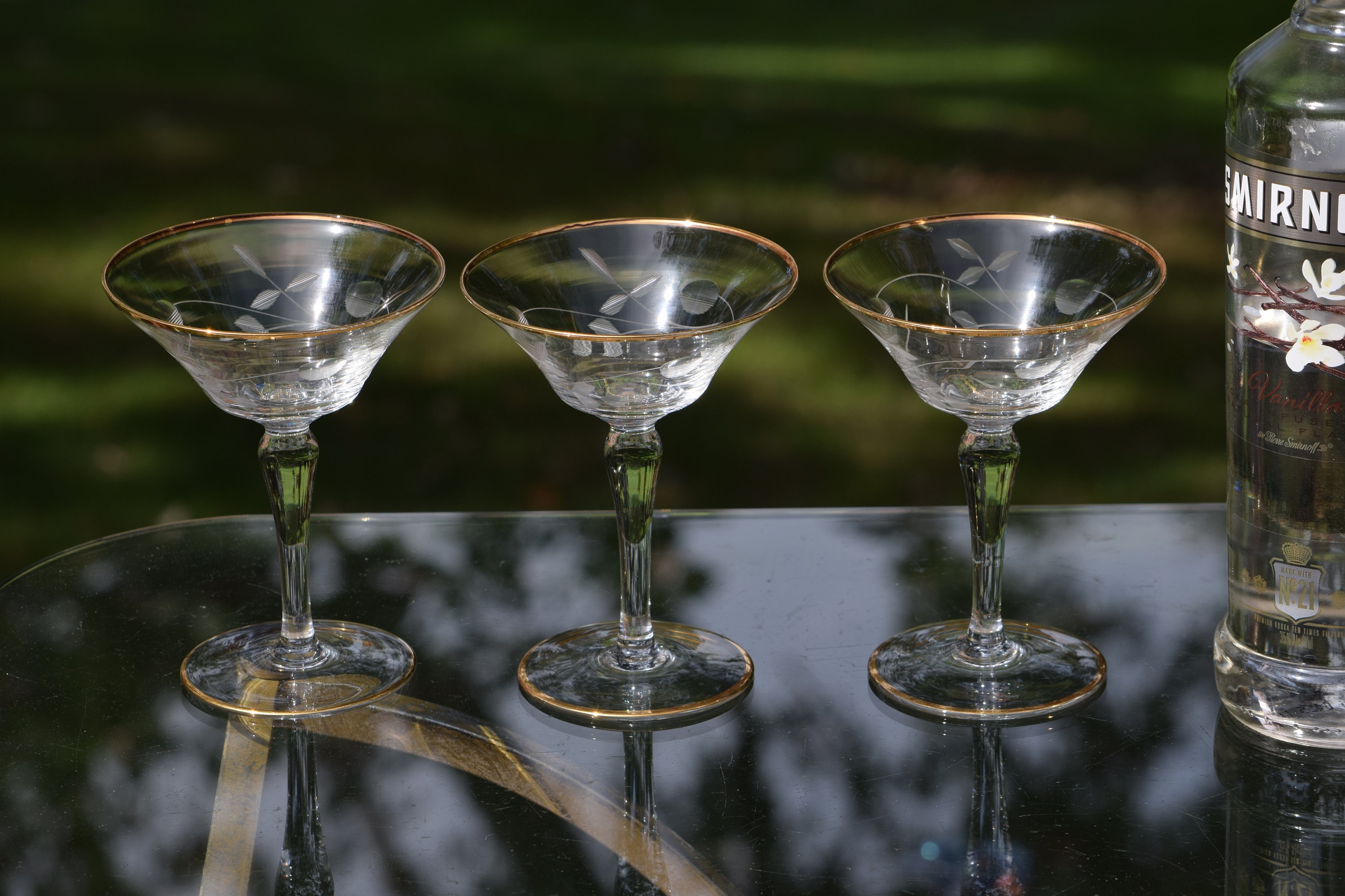 vintage gold cocktail glasses