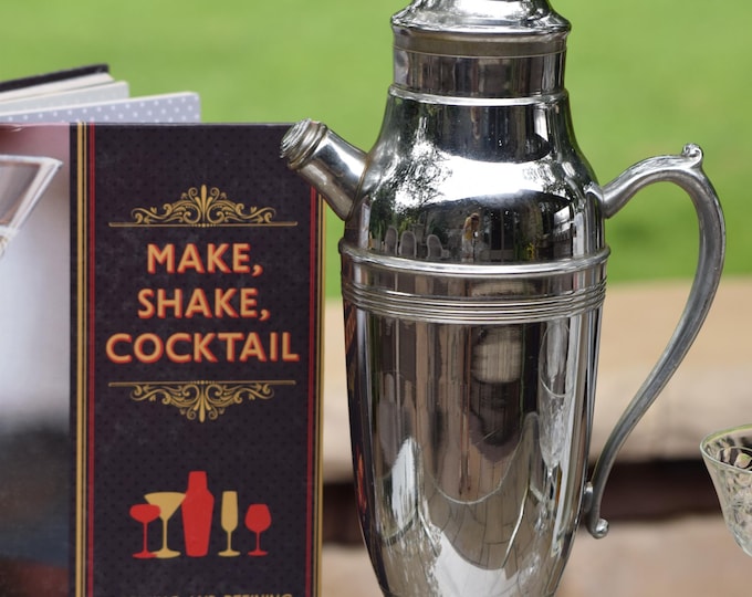 Vintage Silver Stainless Chrome Martini ~ Cocktail Shaker, 1950's,  Vintage Martini Shaker, Home Bartender ~ Mixologist Gift, Bar Cart Decor