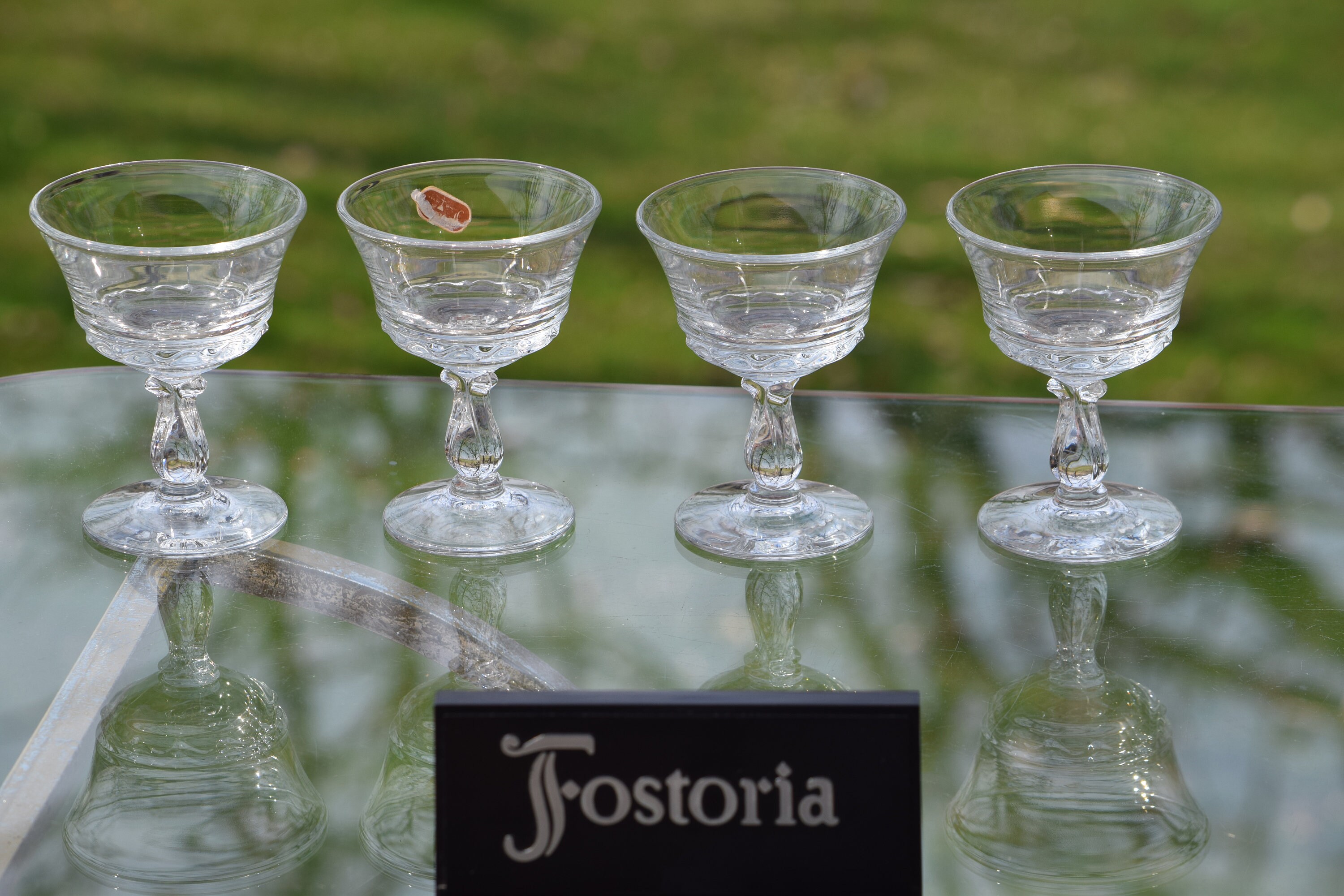 vintage style drinking glasses