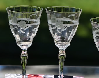 Vintage Etched Wine Glasses: 1950s Floral Stemware, Set of 4