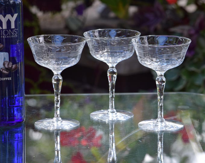 Vintage Etched Cocktail Glasses: 1950s Martini Coupes, Set of 6