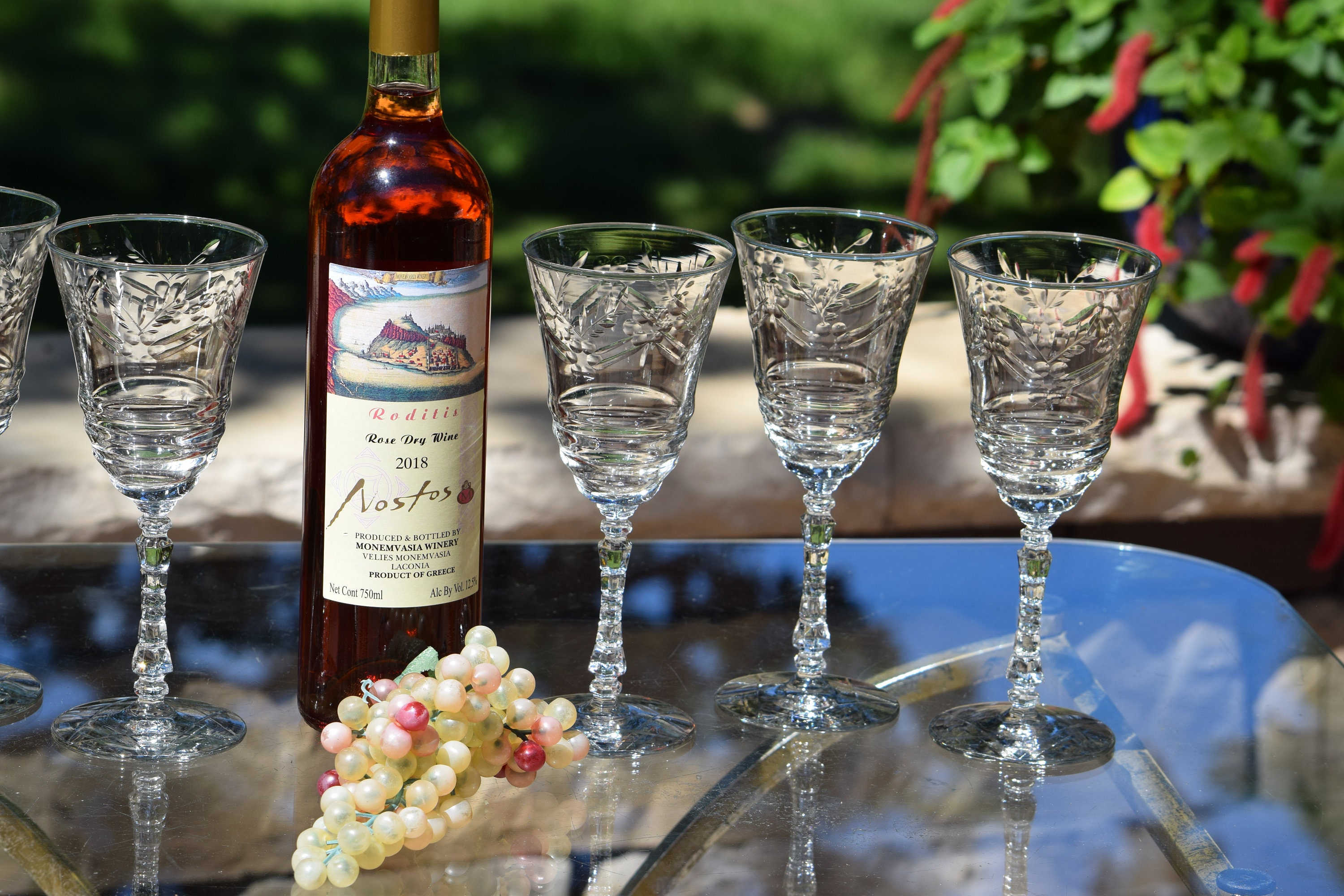 5 Vintage Etched Wine Glasses ~ Water Goblets, 10 oz Wine glasses