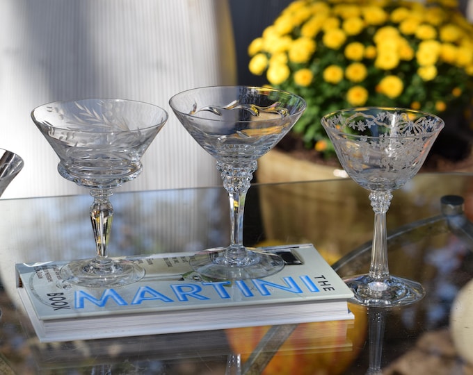 Martini Time!  4 Vintage Etched Cocktail ~ Martini Glasses, Set of 4 Mis-Matched - Mixed Cocktail glasses,  1950's, Nick and Nora