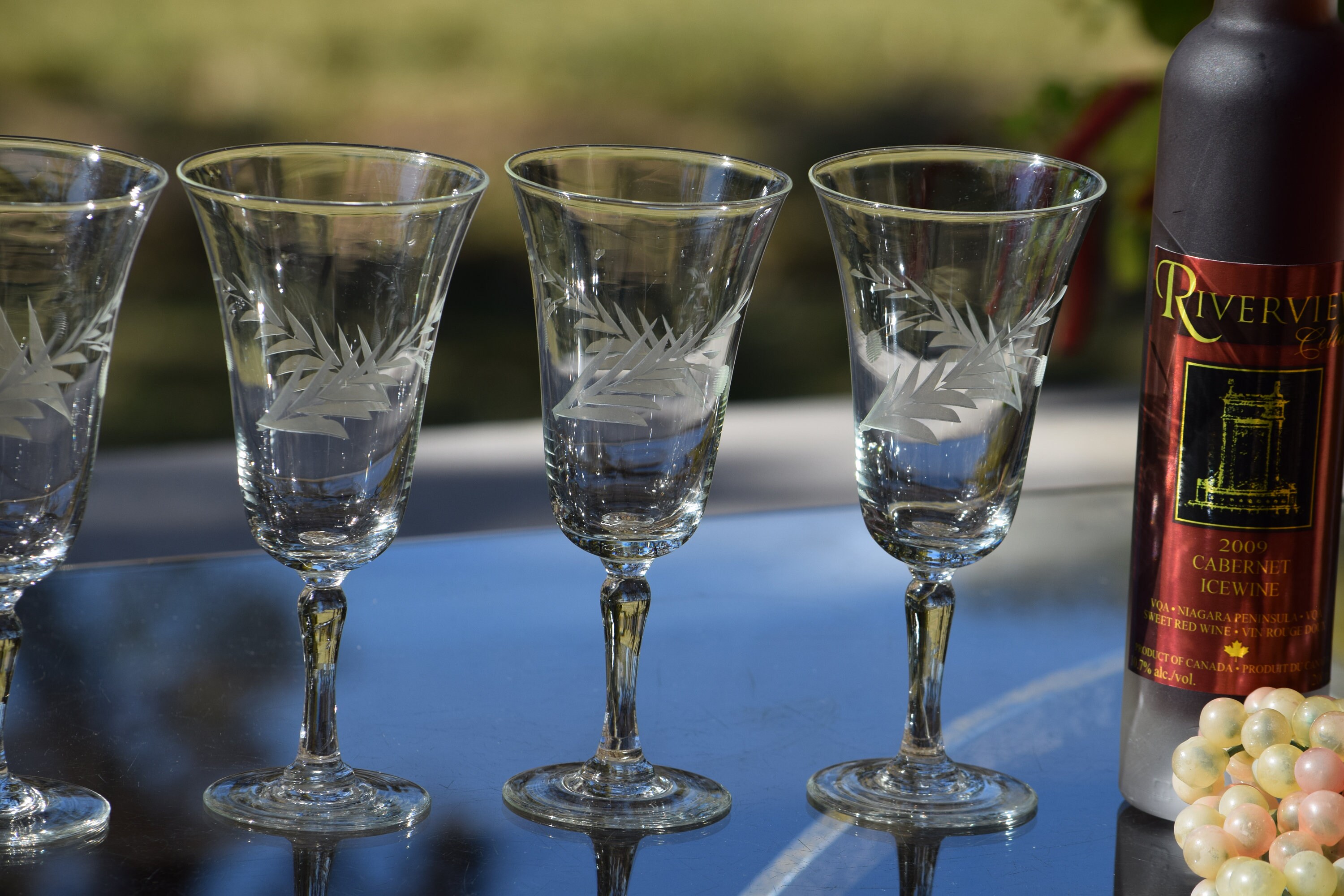 6 Vintage Etched with Ruby Red Foot Wine Glasses, circa 1950, 5 oz Wine  glasses ~ Dessert Wine ~ After Dinner Drink Glasses