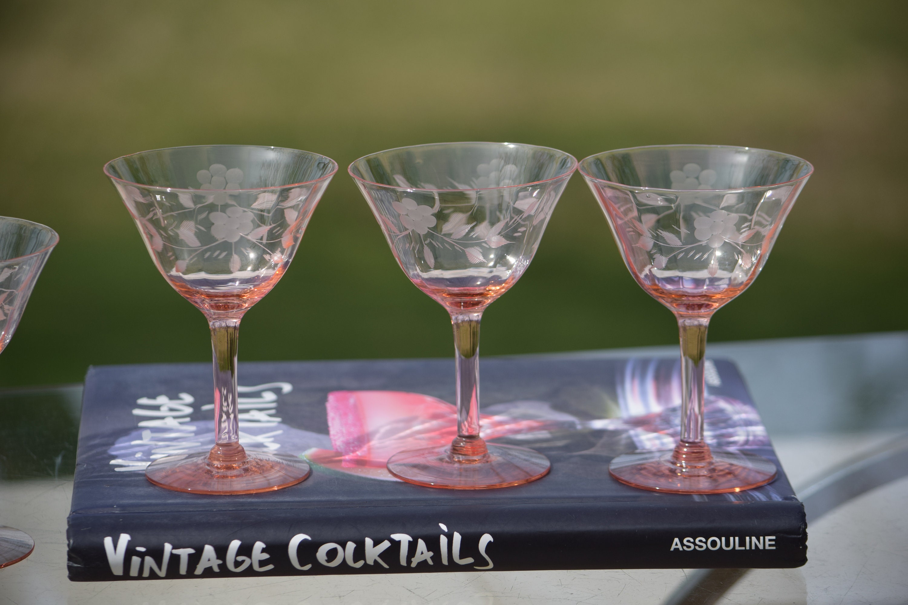 4 Vintage Pink Etched Cocktail Martini Glasses, Mixologist Cocktail