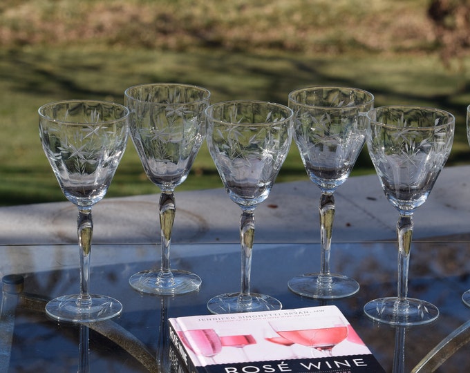 5 Vintage Etched Tall Wine Glasses ~ Water Goblets, 1950's Etched Wine Glasses, Unique Shaped Wine Glasses, Wedding Glasses