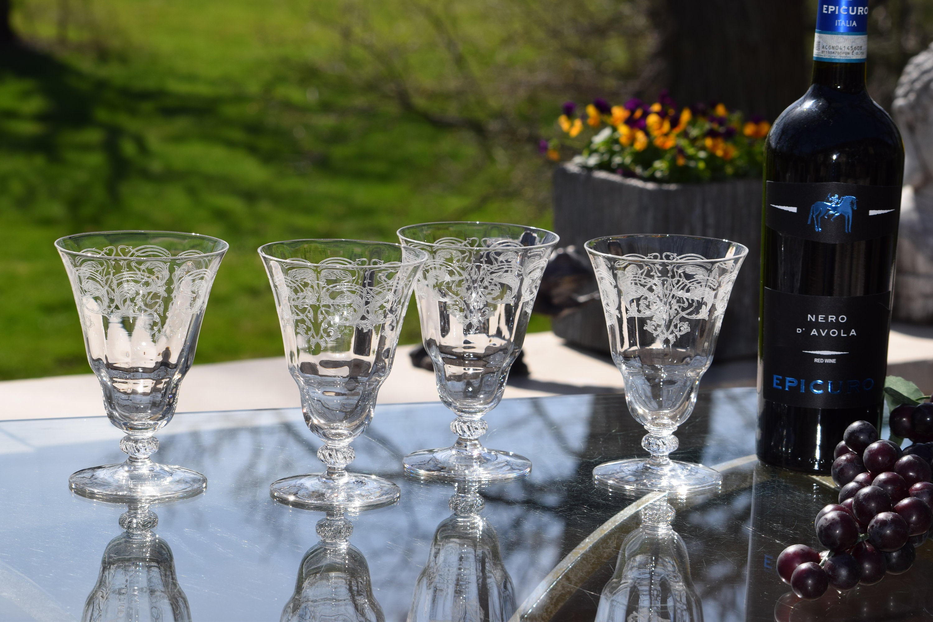 Epicure Personalized Crystal White Wine Glasses Set/4