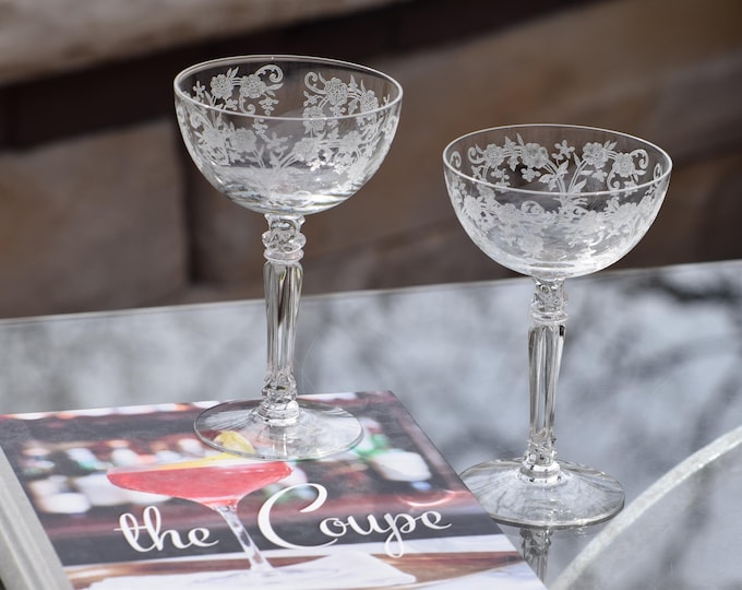 2 Vintage Acid Etched Cocktail Martini Glasses, Fostoria, Buttercup, circa 1942 Vintage Champagne Coupes