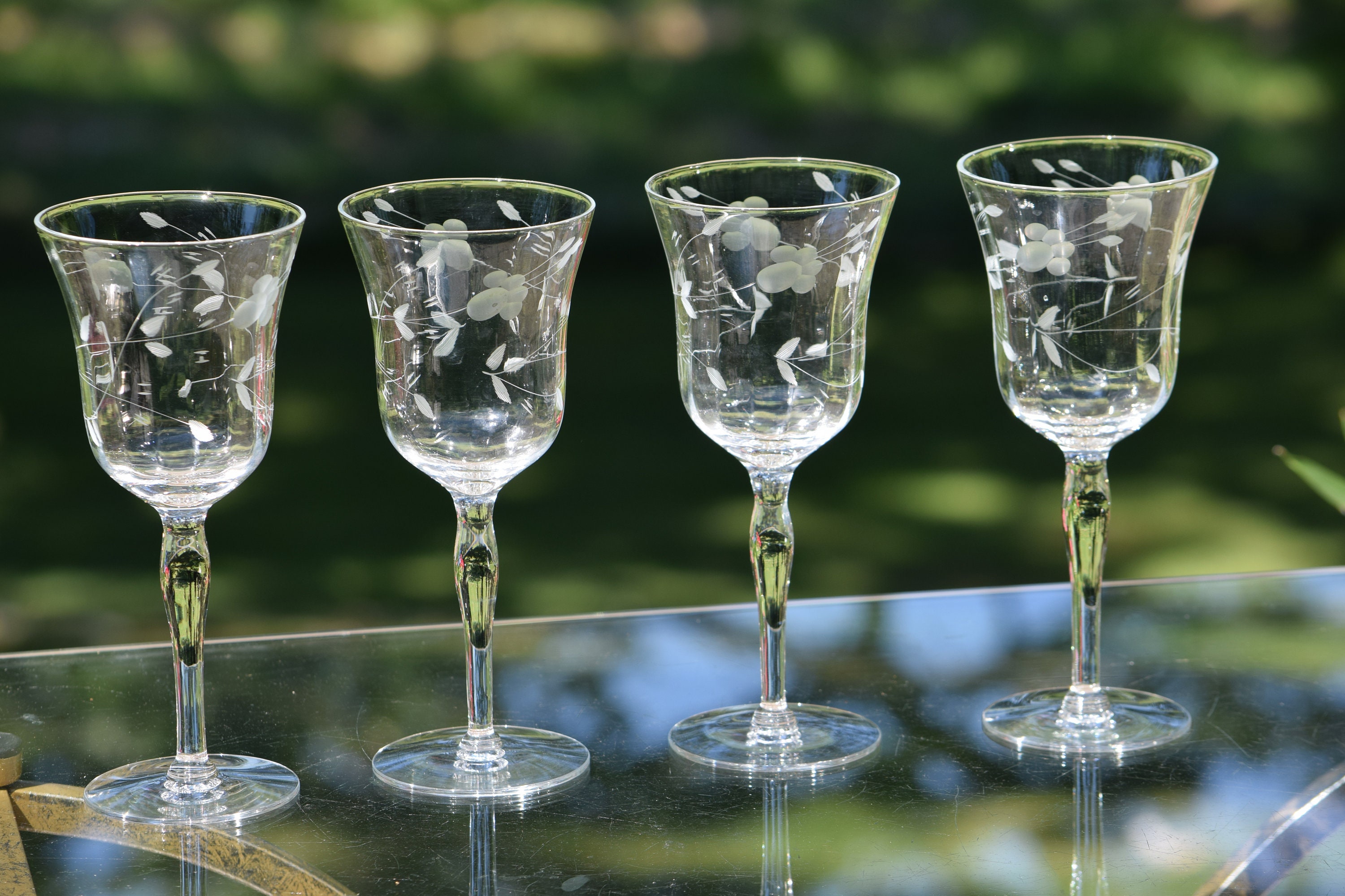 Wine Glass Set, Etched Cut Stemware Lot, Set of 4 Glasses, Etched Clear  Floral Design, Housewarming Gift, Wedding Gift 