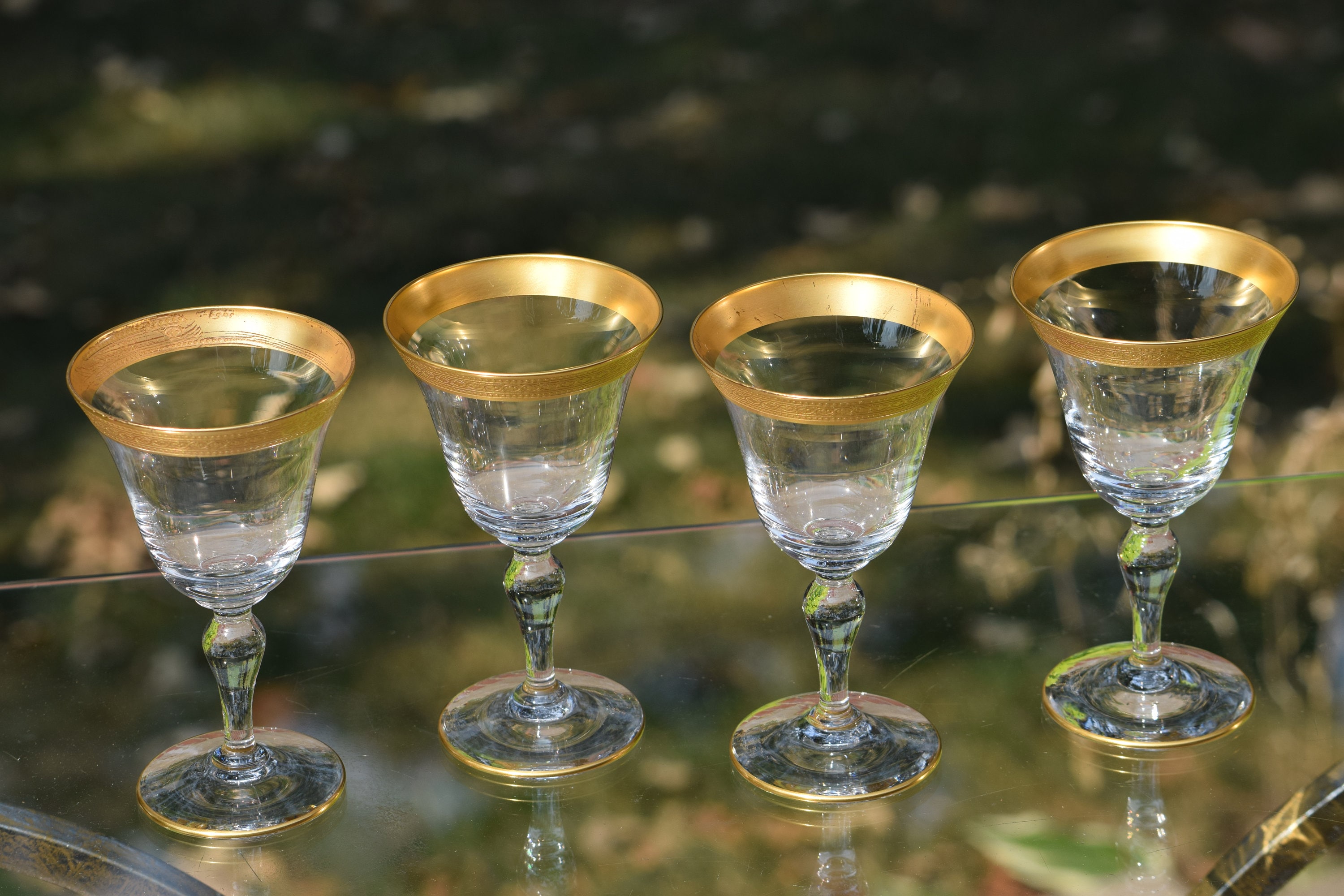 Vintage wine glasses - lopezhybrid