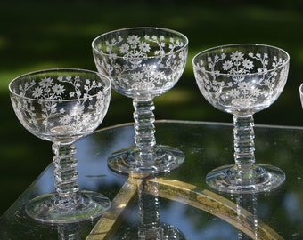 6 verres à cocktail en cristal gravés vintage ~ coupes, Fostoria, Manor, vers 1931, tige empilée unique ~ coupes de champagne gravées vintage