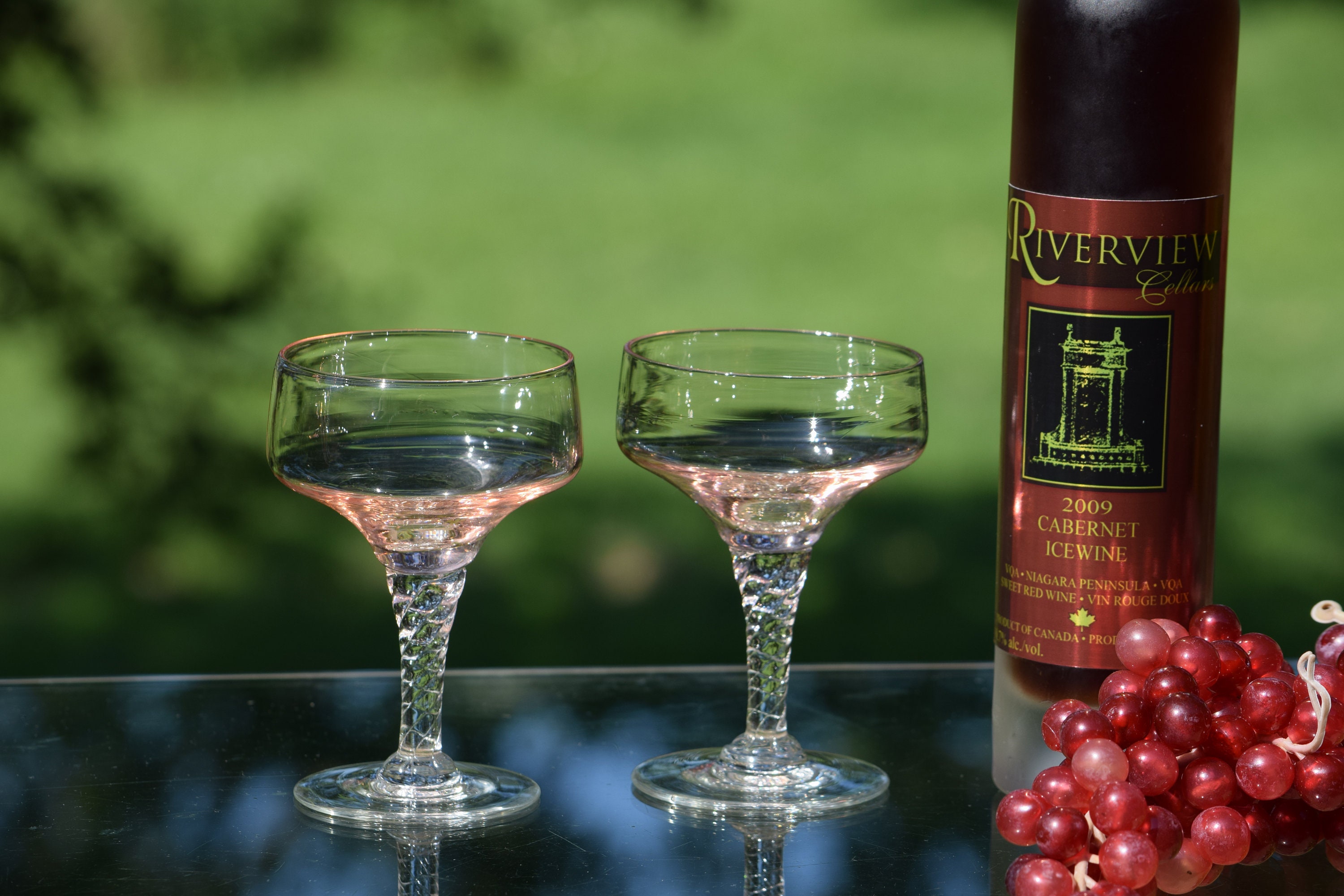 Vintage PINK Cocktail Martini Glasses, Set of 4, Mixologist Cocktail