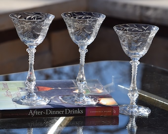 4 Vintage Etched Cambridge Martini Glasses, 1940s, 3oz Mini Cocktail Glasses
