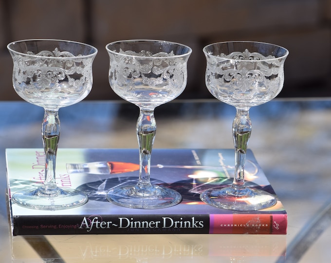 4 Vintage Etched Wine Liqueur Cordials, Fry Glass, 1930's, 3 oz Dessert Wine Glasses, Vintage Port Wine Cordials, After Dinner Wine Glasses