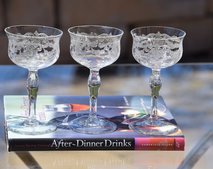 WINE TASTING? 4 Vintage Etched Wine Liqueur Cordials, Fry Glass, 1930's, 3 oz Dessert Wine Glasses, Port Wine Cordials, After Dinner Wine
