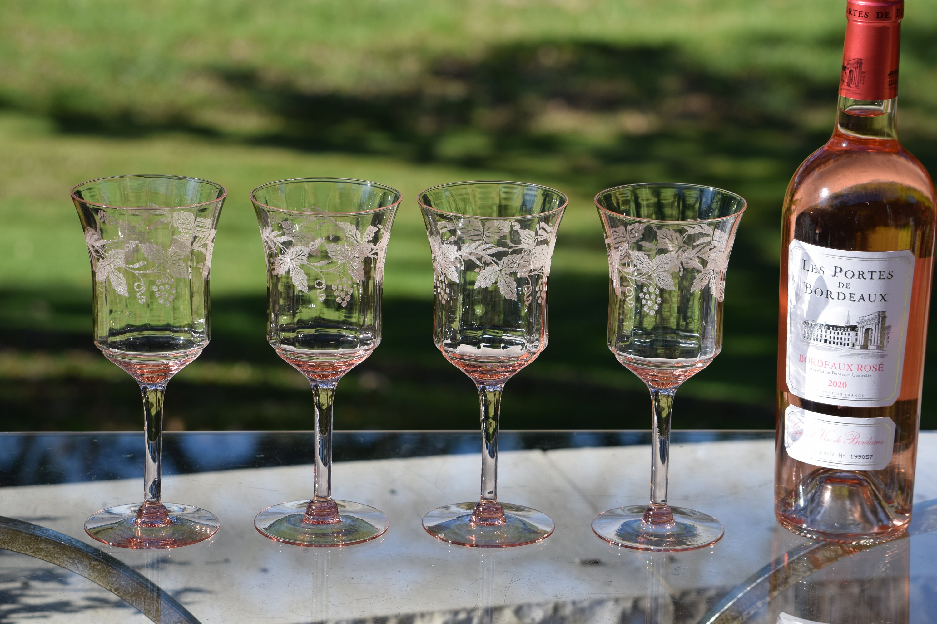 4 Vintage Etched-Textured Pink Optic Glass Wine Glasses, Vintage Pink  Depression Etched Wine Glasses, Elegant Pink Wine Glasses