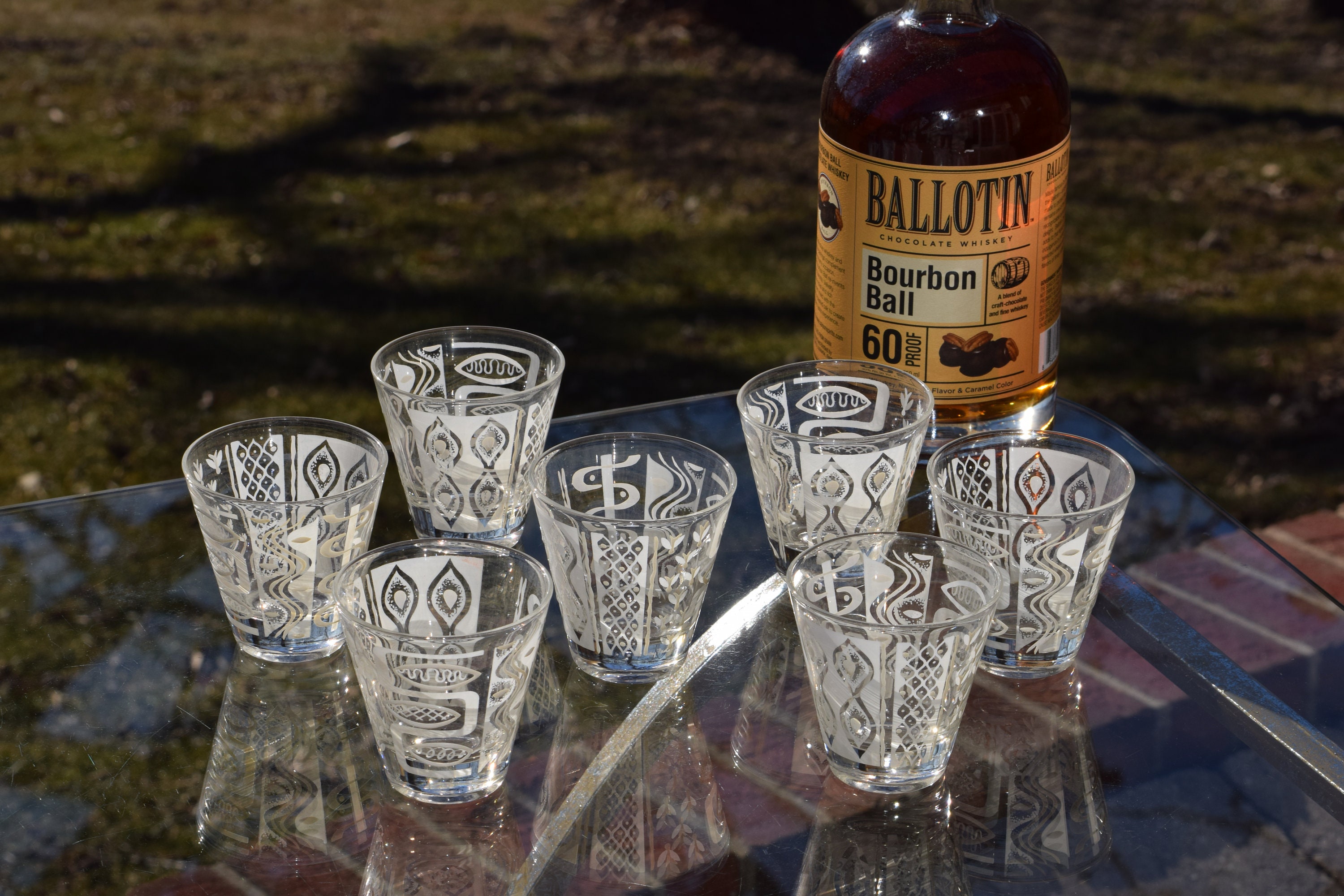 7 Vintage Mid Century Double Shot Glasses, Set of 7, Vintage Whiskey, Tequila Glasses, 3 oz