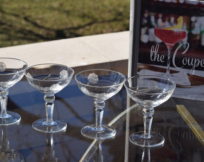 6 Vintage Etched Cocktail Martini Glasses ~  1960's ~ Vintage Nick and Nora Cocktail Glasses, Craft Cocktail Glasses - Manhattan Glasses