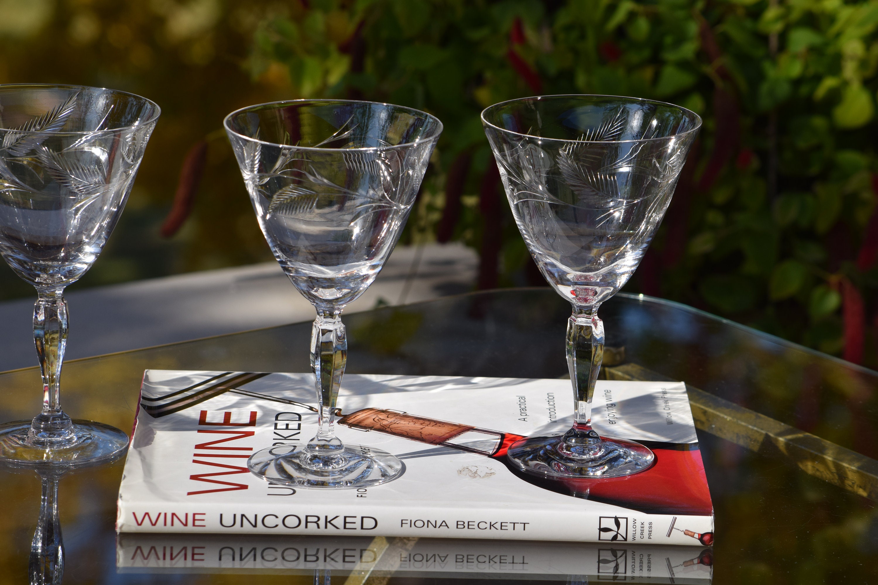 Set of 4 Vintage Etched Wine Glasses – feastvintage