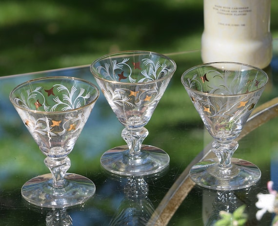 4 Vintage Etched Cocktail Glasses, circa 1950, Small 4 oz