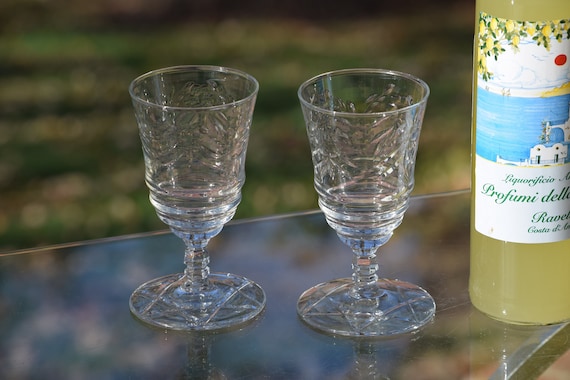 Vintage Etched Wine Glasses, Set of 5, circa 1950, 4 oz, Vintage