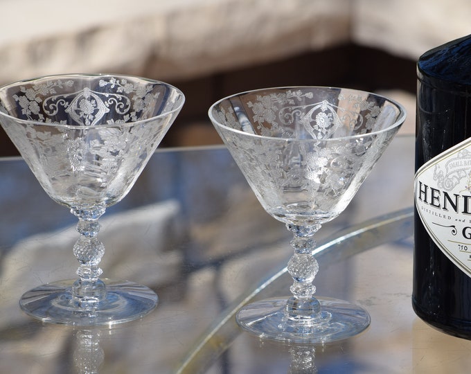 HOLIDAY COCKTAILS! 4 Vintage Etched CRYSTAL Cocktail ~ Martini Glasses, Cambridge, Diane, 1950's, Nick and Nora Champagne Toasting Glasses