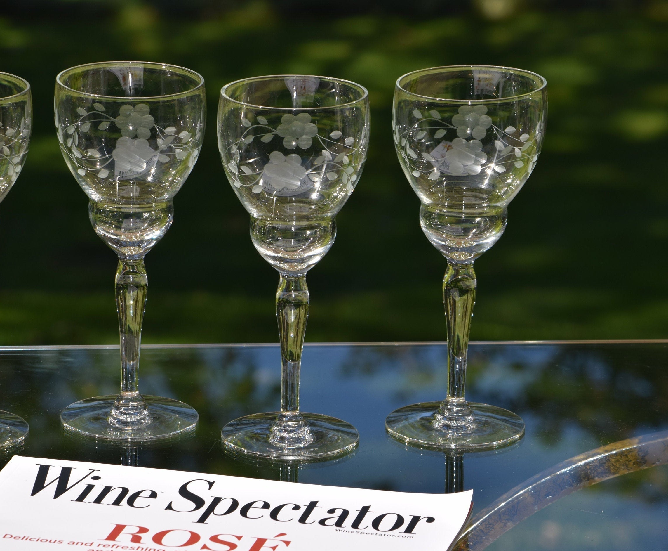 Vintage Botanist Drinking Glass Set, Luxurious Floral Embossed