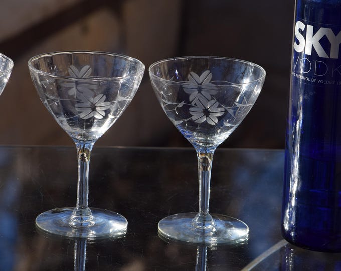 Vintage Etched Cocktail Glasses, 1950's, Setof 4, Nick and Nora, 6oz