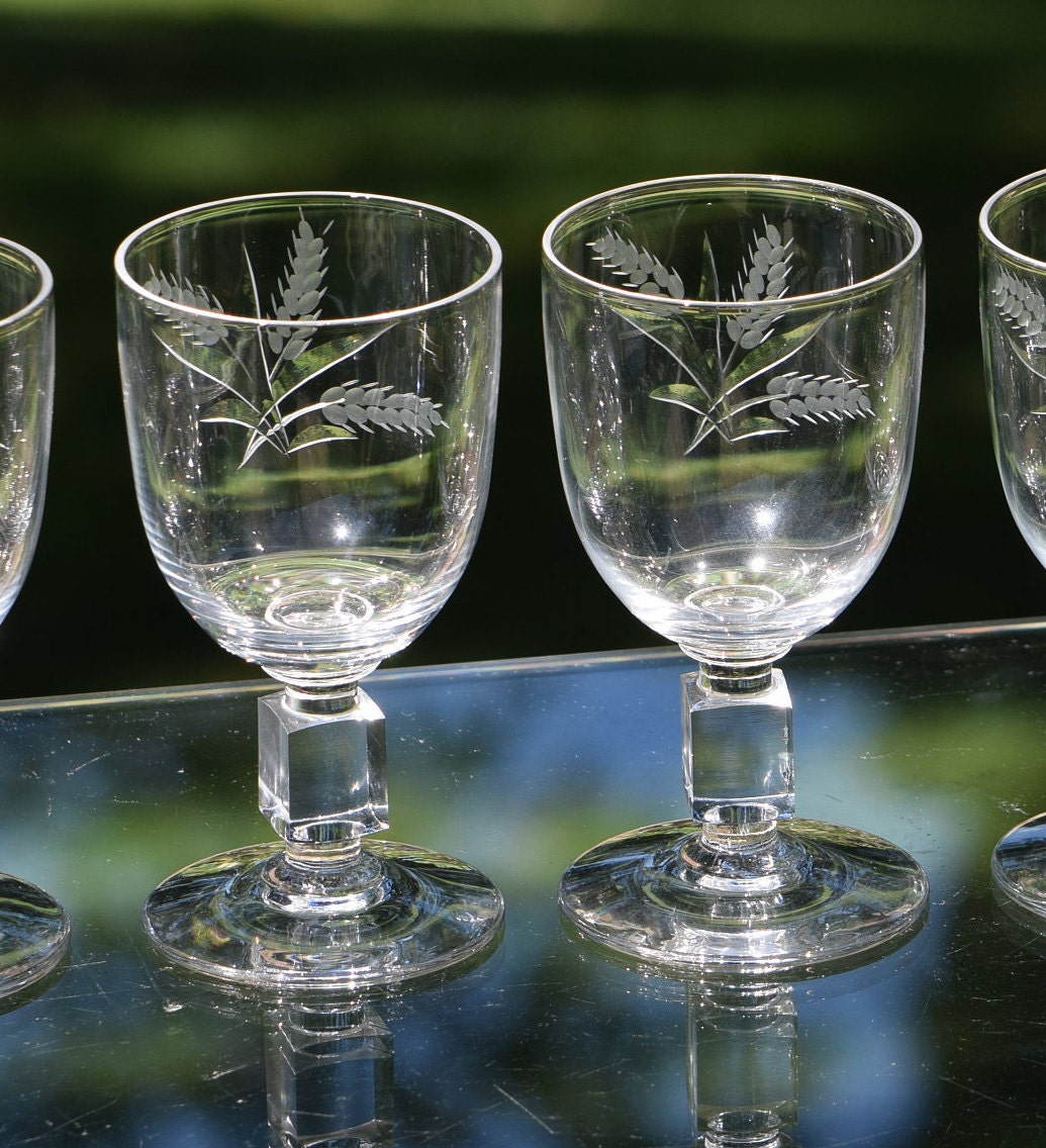 Vintage Etched Wine Cordials Glasses, Set of 6, circa 1950, 4 oz
