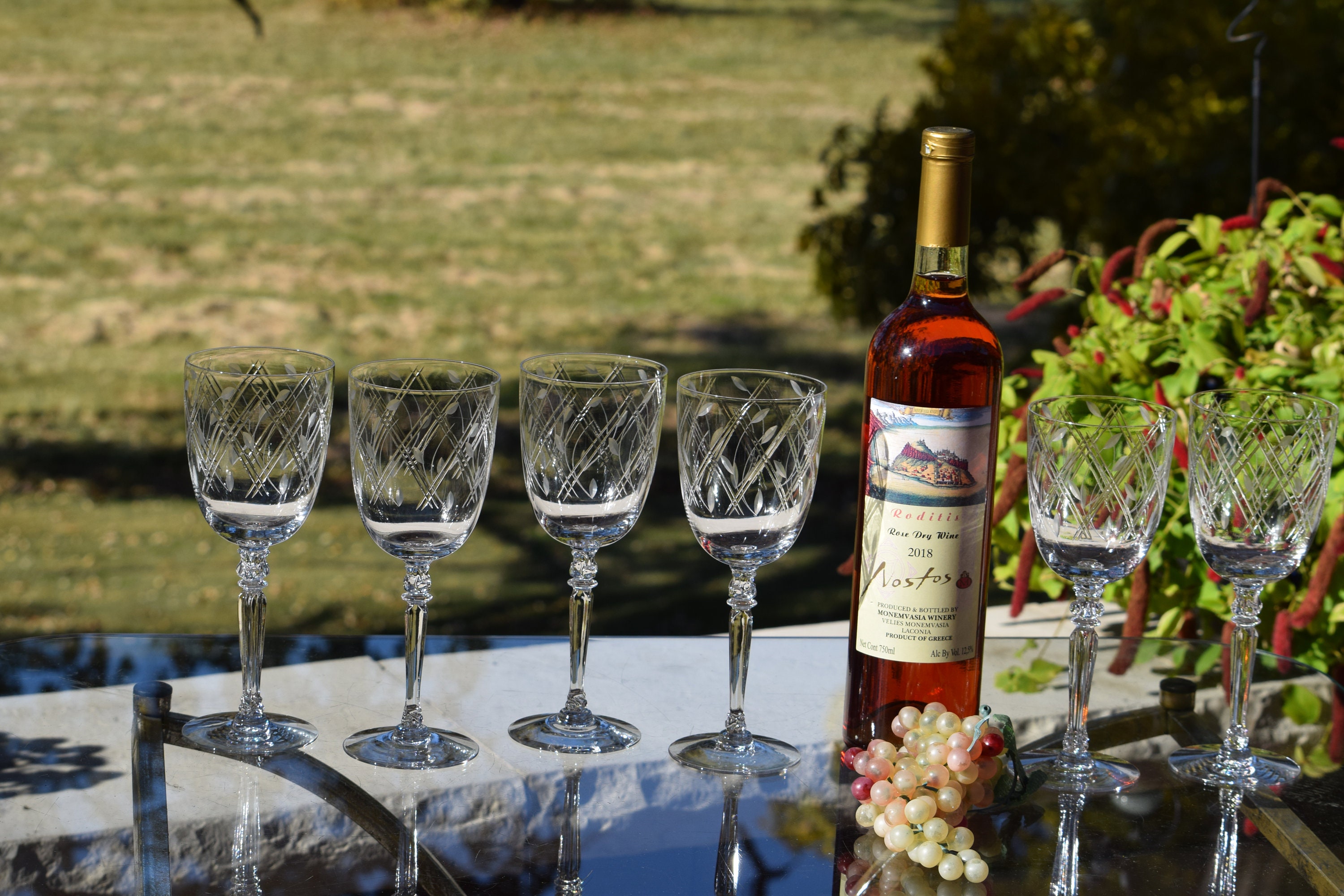 5 Vintage Etched Wine Glasses ~ Water Goblets, 10 oz Wine glasses