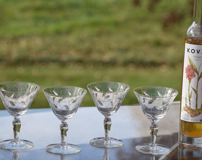 DESSERT COCKTAILS or WINE?  5 Vintage Etched Liqueur ~ Port Wine Cordials - Glasses, 1950's, 3 oz After Dinner Drinks ~ Limoncello ~ Sherry