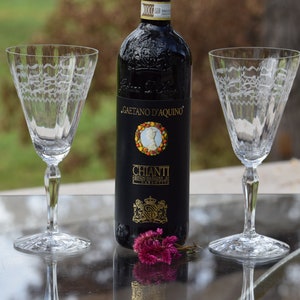 ELEGANT & RARE! 2 Vintage Needle Etched CRYSTAL Wine Glasses