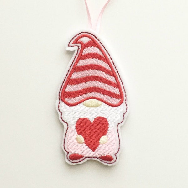 Heart Gnome Ornament, Felt Tree Decoration, Valentine's Day, Sweetest Day, Love Gift Topper, Greeting Card Insert, Free Standing Embroidery