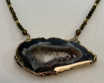 Druzy Agate Necklace, Gold Electroplated, Smokey Quartz Beaded Necklace, Gemstone Necklace,