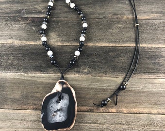 Druzy Pendant on Leather with Black Obisidian Beads, Brown and Beige Natural Druzy with a hint of Sparkle, Adjustable Necklace