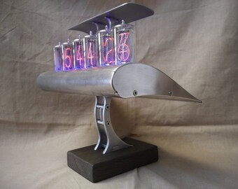 The Wing Walker Nixie Clock - A Collaboration between Bad Dog Designs & BLOTT WORKS