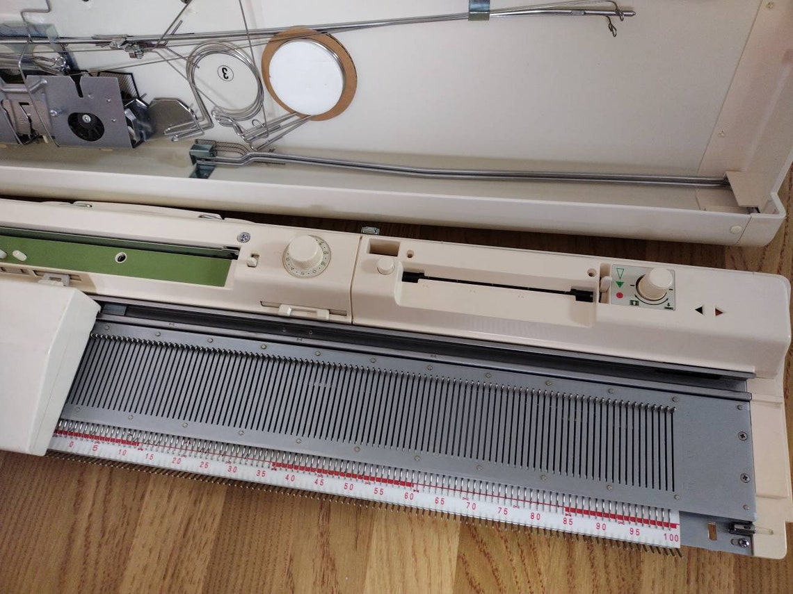 Brother KH881 Knitting Machine With Inbuilt Knitleader Etsy UK