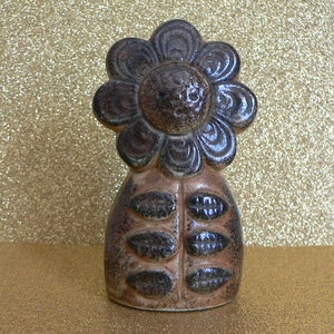 Vintage 1960s 1970s Flower Anthropomorphic Salt Shaker