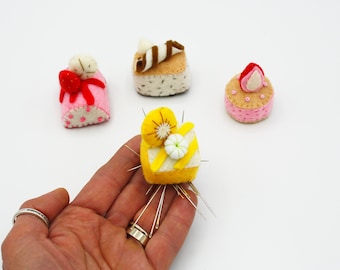 set of 4 mini felt cakes needle minder, magnetic stitch marker