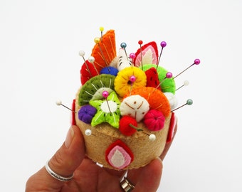 felt cake pincushion, felt food