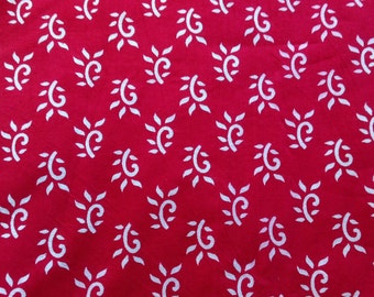 Remnant, Fabric fuscia pink and white Indian cotton yardage made in India