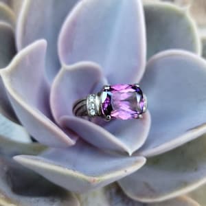 Vintage Avon Amethyst CZ ring Sterling Silver purple 5.5