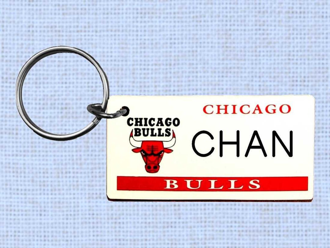 Personalized Chicago Bulls Keychain - Key Ring - Etsy