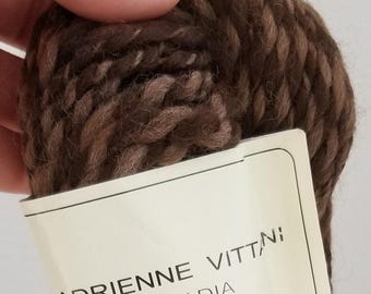 Adrienne Vittadini *Nadia* Un hilo de mezcla de alpaca y lana ~ Hecho en Perú