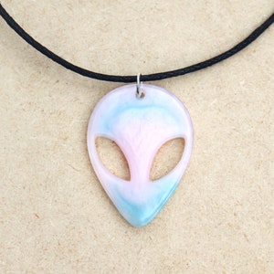 Alien Necklace Grunge Hipster Cute Alien Charm Necklace 90s Punk Alien Necklace X Files Alien Jewelry Retro Alien Pendant