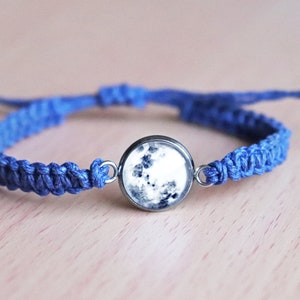 Full Moon Bracelet // Unisex Moon Bracelet // Hemp Layering Bracelet // Boho Lunar Bracelet // Astronomy Space Bracelet // Choose Your Color