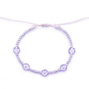 Y2K Pastel Purple Beaded Bracelet / Smiley Face, Flower, Moon, Star, Heart / Adjustable Lavender Seed Bead Bracelet / Kawaii 2000s Aesthetic