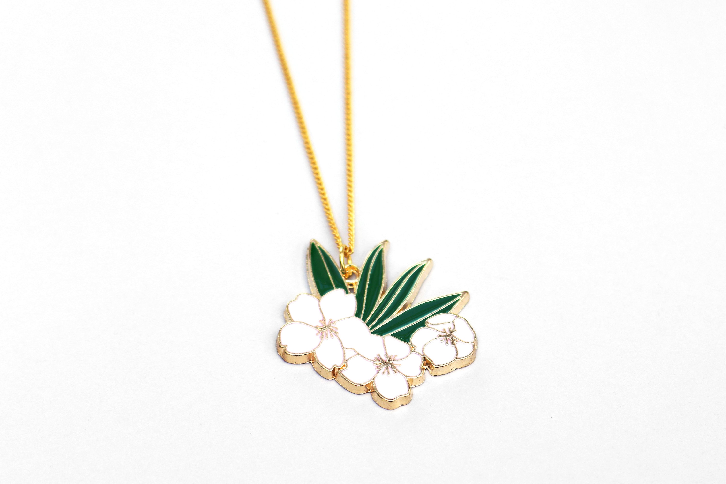 Plumeria Necklace // Frangipani Flower Necklace // White Etsy