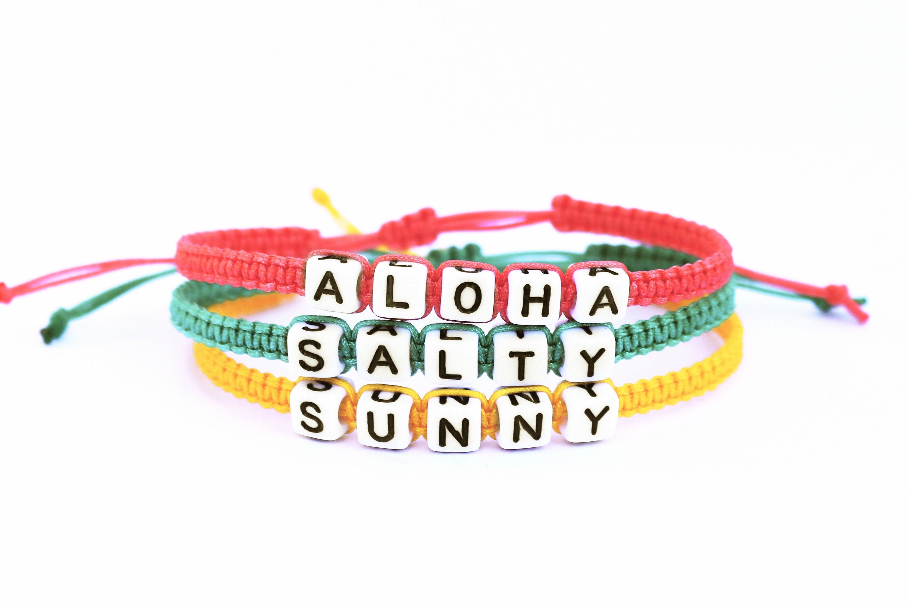 CUSTOM Name Word Bracelet / Waterproof Nylon Macrame Bracelet / Perso…