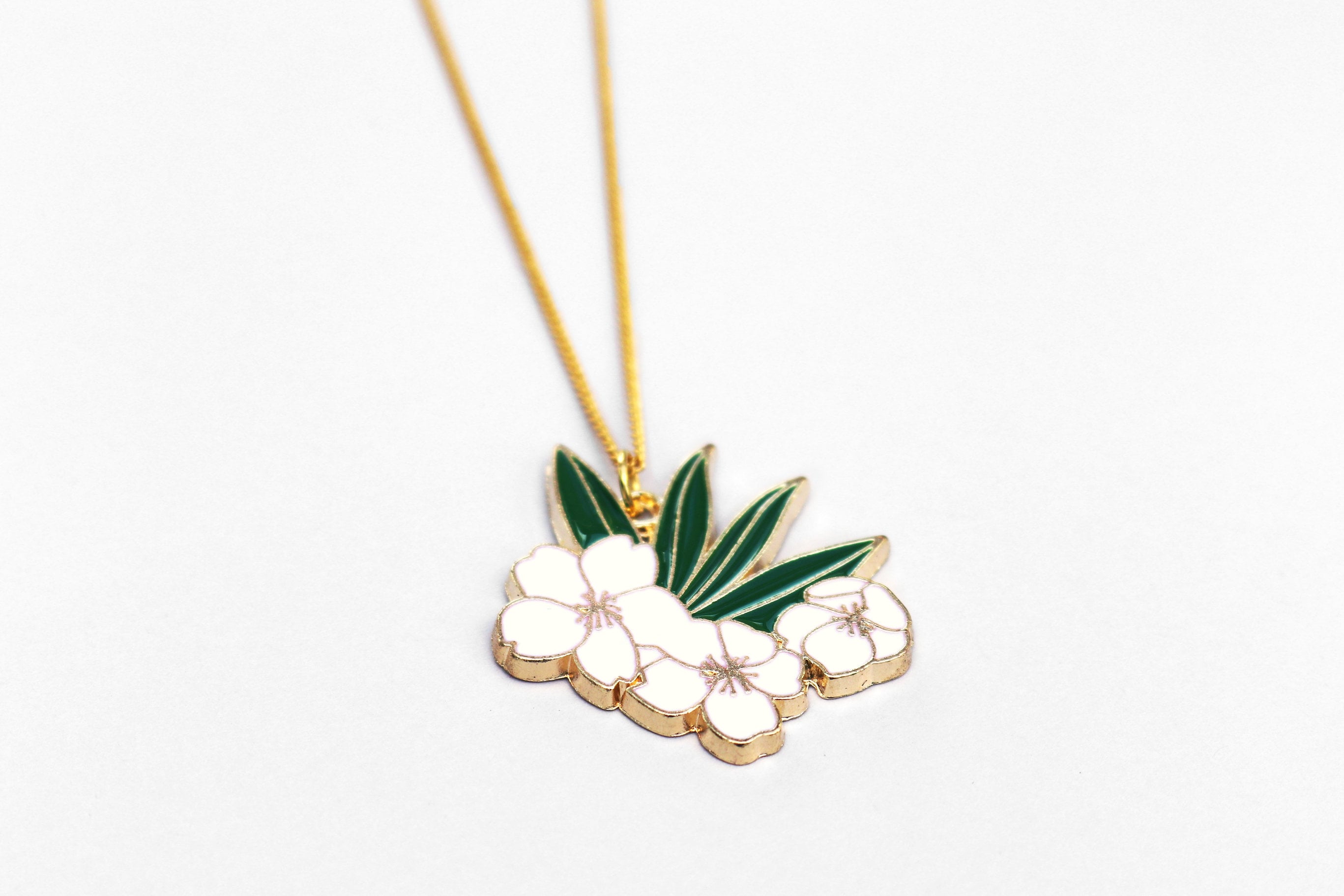 Plumeria Necklace // Frangipani Flower Necklace // White Etsy